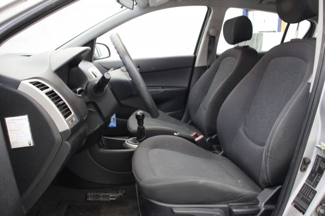 HYUNDAI I20 1.2i DynamicVersion - Airco, Nieuwe APK!, Autobedrijf Zieleman, Nieuwleusen