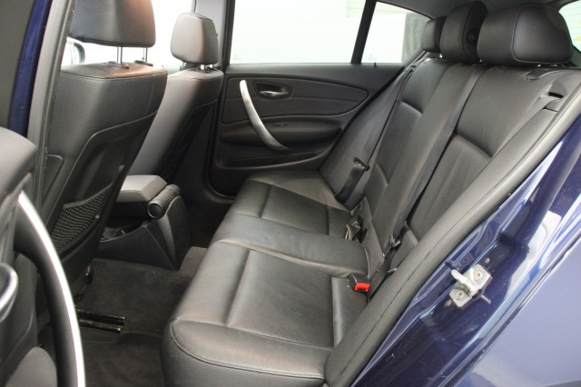 BMW 1-SERIE  118i EffDyn. Ed. Business Line Ultimate Edition - , Autobedrijf Zieleman, Nieuwleusen