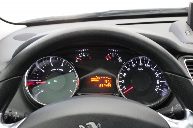 PEUGEOT 5008 1.2 PureTech Style 7 persoons - , Autobedrijf Zieleman, Nieuwleusen