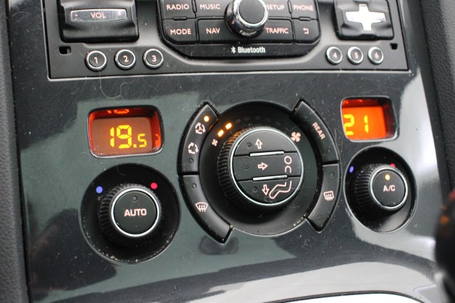 PEUGEOT 5008 1.2 PureTech Style 7 persoons - , Autobedrijf Zieleman, Nieuwleusen