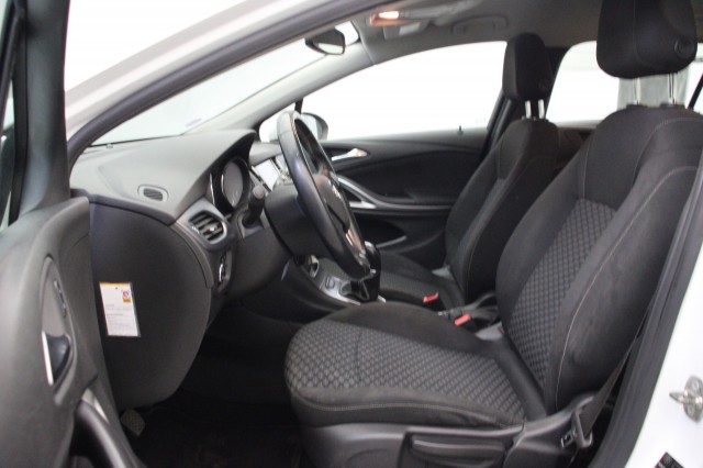 OPEL ASTRA Sportstourer 1.0 Business + - Carplay, Navi, Cruise, Trekhaak, Autobedrijf Zieleman, Nieuwleusen