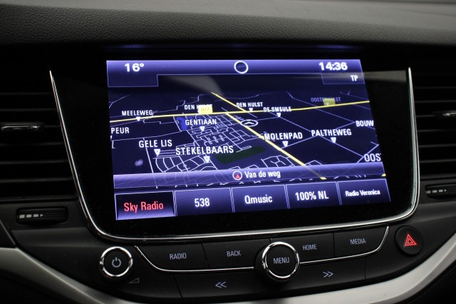 OPEL ASTRA Sportstourer 1.0 Business + - Carplay, Navi, Cruise, Trekhaak, Autobedrijf Zieleman, Nieuwleusen