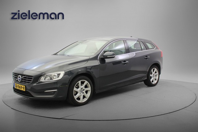 VOLVO V60 2.0 D4 Momentum - , Autobedrijf Zieleman, Nieuwleusen