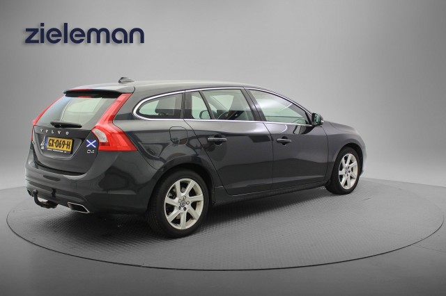 VOLVO V60 2.0 D4 Momentum - , Autobedrijf Zieleman, Nieuwleusen
