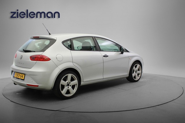SEAT LEON 1.4, Autobedrijf Zieleman, Nieuwleusen