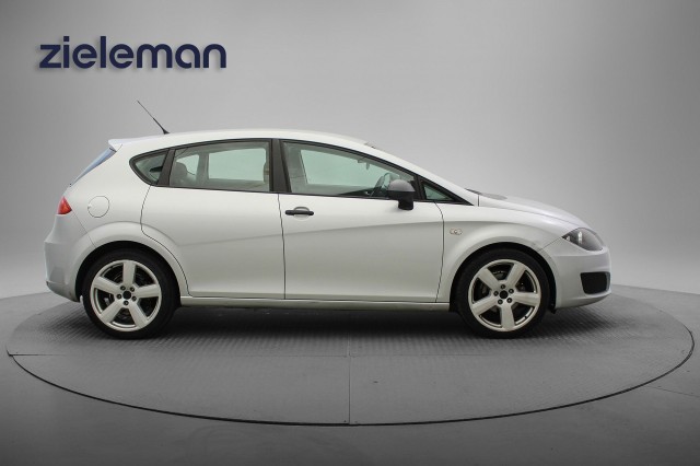 SEAT LEON 1.4, Autobedrijf Zieleman, Nieuwleusen