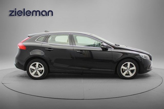 VOLVO V40 2.0 D2 Summum Business - , Autobedrijf Zieleman, Nieuwleusen