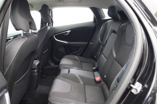 VOLVO V40 2.0 D2 Summum Business - , Autobedrijf Zieleman, Nieuwleusen