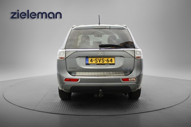 MITSUBISHI OUTLANDER 2.0 PHEV Intense + - , Autobedrijf Zieleman, Nieuwleusen