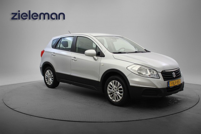 Suzuki Sx4 s-cross - 1.6 Comfort - Trekhaak, Stoelverwarming, Airco, Cruise