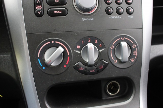 SUZUKI SPLASH 1.0 Comfort 5 Deurs - , Autobedrijf Zieleman, Nieuwleusen