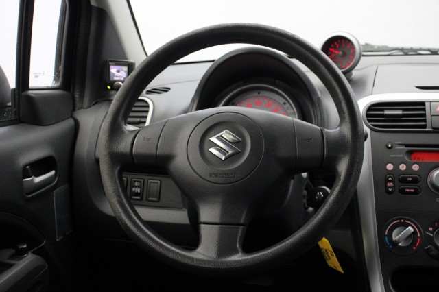 SUZUKI SPLASH 1.0 Comfort 5 Deurs - , Autobedrijf Zieleman, Nieuwleusen