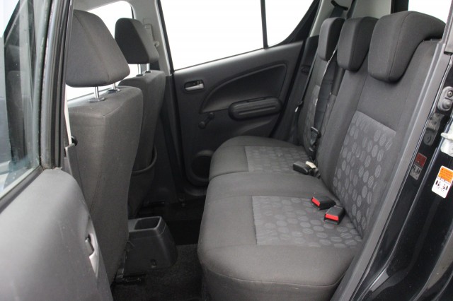 SUZUKI SPLASH 1.0 Comfort 5 Deurs - , Autobedrijf Zieleman, Nieuwleusen