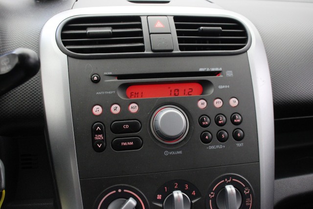SUZUKI SPLASH 1.0 Comfort 5 Deurs - , Autobedrijf Zieleman, Nieuwleusen