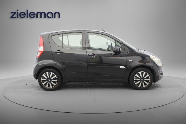SUZUKI SPLASH 1.0 Comfort 5 Deurs - , Autobedrijf Zieleman, Nieuwleusen