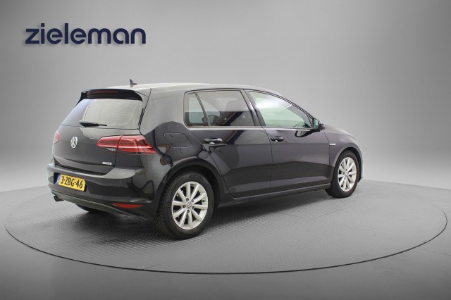 VOLKSWAGEN GOLF 1.6 TDI BlueMotion Edition 40 - , Autobedrijf Zieleman, Nieuwleusen