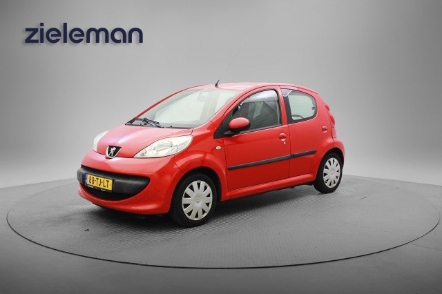 PEUGEOT 107 1.0-12V XS 5 Deurs - Airco, Autobedrijf Zieleman, Nieuwleusen