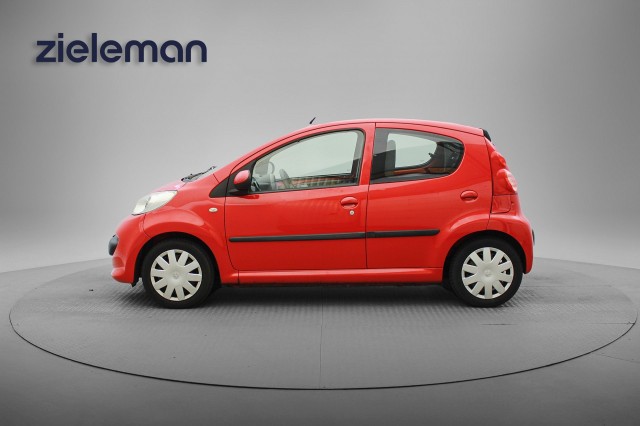 PEUGEOT 107 1.0-12V XS 5 Deurs - Airco, Autobedrijf Zieleman, Nieuwleusen