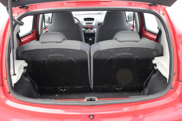 PEUGEOT 107 1.0-12V XS 5 Deurs - Airco, Autobedrijf Zieleman, Nieuwleusen