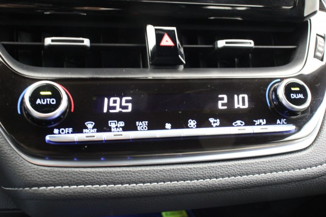 TOYOTA COROLLA Touring Sports 1.8 Hybrid Business Intro - , Autobedrijf Zieleman, Nieuwleusen