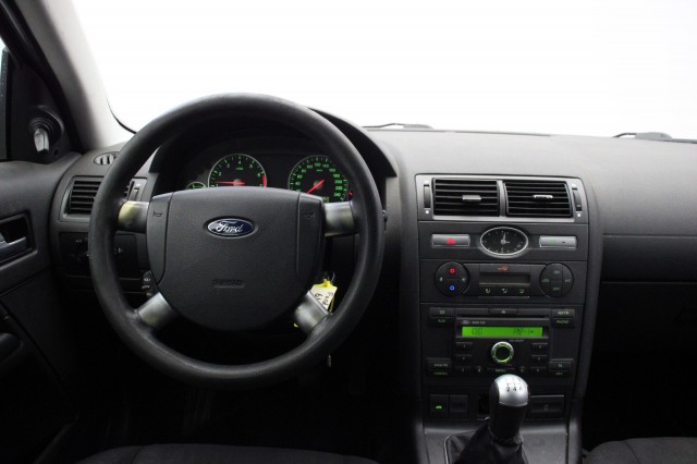FORD MONDEO Wagon 1.8-16V Ambiente - , Autobedrijf Zieleman, Nieuwleusen
