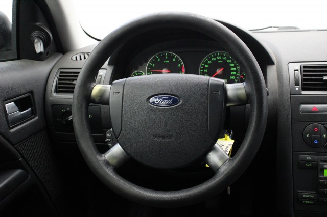 FORD MONDEO Wagon 1.8-16V Ambiente - , Autobedrijf Zieleman, Nieuwleusen