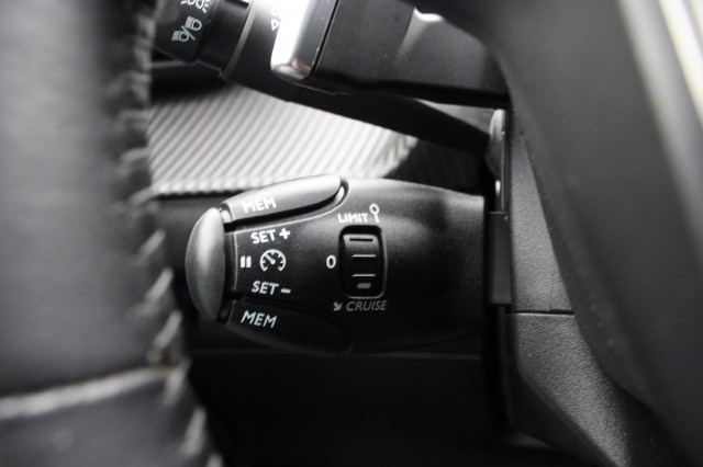 PEUGEOT 208 1.2 PureTech Active Pack Automaat - , Autobedrijf Zieleman, Nieuwleusen