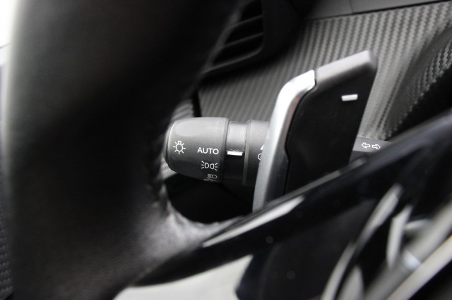 PEUGEOT 208 1.2 PureTech Active Pack Automaat - , Autobedrijf Zieleman, Nieuwleusen