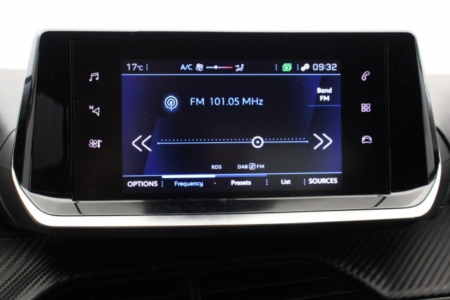 PEUGEOT 208 1.2 PureTech Active Pack Automaat - , Autobedrijf Zieleman, Nieuwleusen