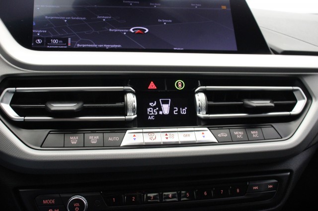 BMW 1-SERIE 118i Business Edition Automaat - , Autobedrijf Zieleman, Nieuwleusen