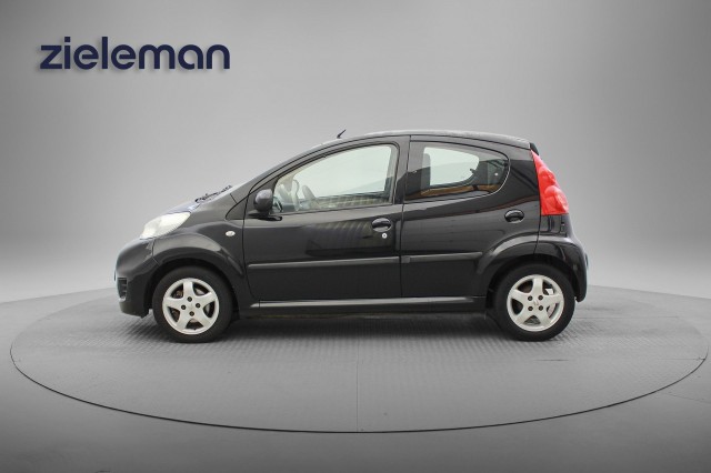 PEUGEOT 107 1.0-12V XS 5 Deurs Automaat - , Autobedrijf Zieleman, Nieuwleusen