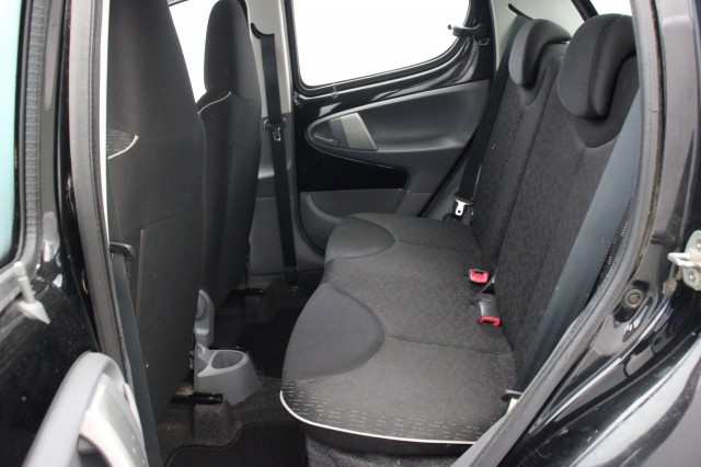 PEUGEOT 107 1.0-12V XS 5 Deurs Automaat - , Autobedrijf Zieleman, Nieuwleusen