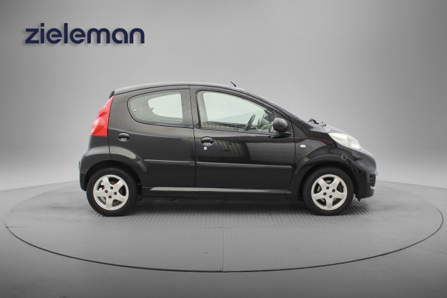 PEUGEOT 107 1.0-12V XS 5 Deurs Automaat - , Autobedrijf Zieleman, Nieuwleusen