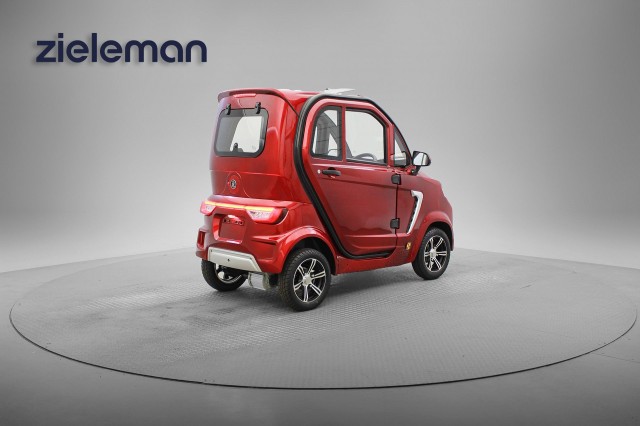 TTZ ELECTRIC INVALIDENVOERTUIG 2.0 Invalidenvoertuig 2.0 - 100% Electirsch - Rijbewijsvrij, Autobedrijf Zieleman, Nieuwleusen