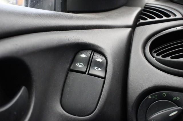 FORD FOCUS 1.6-16V Trend Automaat - , Autobedrijf Zieleman, Nieuwleusen
