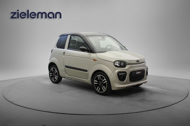 MICROCAR M.GO dCi Champagne - 2022 - 3.087 Km - , Autobedrijf Zieleman, Nieuwleusen