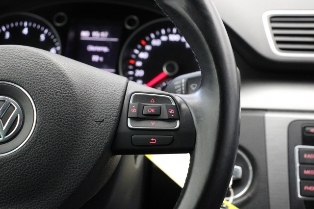 VOLKSWAGEN PASSAT 1.4 TSI Highline BlueMotion - , Autobedrijf Zieleman, Nieuwleusen
