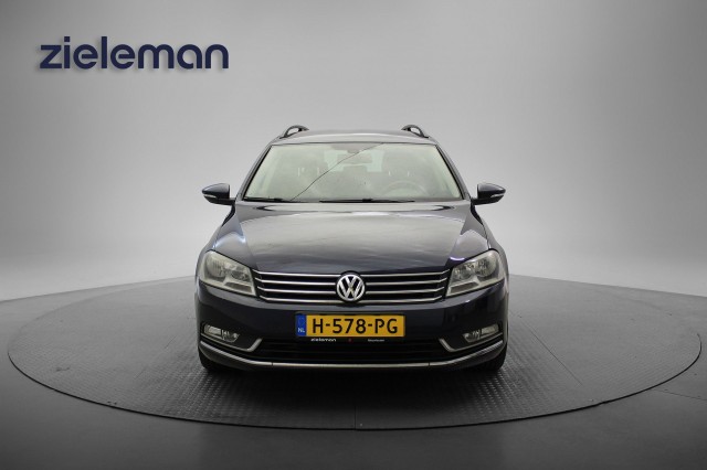 VOLKSWAGEN PASSAT 1.4 TSI Highline BlueMotion - , Autobedrijf Zieleman, Nieuwleusen