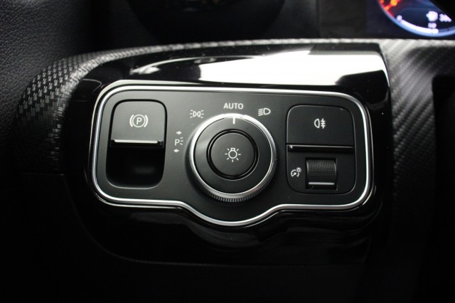 MERCEDES-BENZ CLA-KLASSE 180 Business Solution Automaat - , Autobedrijf Zieleman, Nieuwleusen