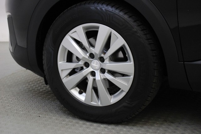 PEUGEOT 5008 1.2 PureTech Advanced Grip Control Allure 7 Persoons - Carplay, Autobedrijf Zieleman, Nieuwleusen