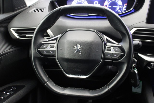 PEUGEOT 5008 1.2 PureTech Advanced Grip Control Allure 7 Persoons - Carplay, Autobedrijf Zieleman, Nieuwleusen