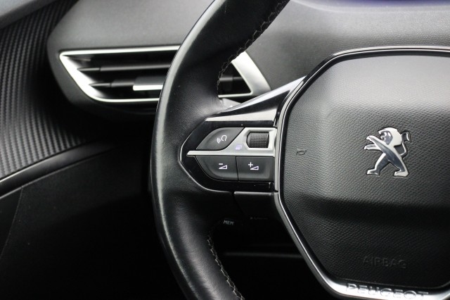 PEUGEOT 5008 1.2 PureTech Advanced Grip Control Allure 7 Persoons - Carplay, Autobedrijf Zieleman, Nieuwleusen