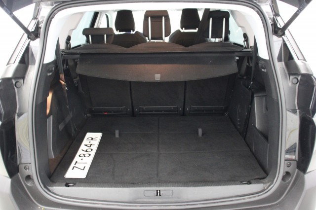 PEUGEOT 5008 1.2 PureTech Advanced Grip Control Allure 7 Persoons - Carplay, Autobedrijf Zieleman, Nieuwleusen