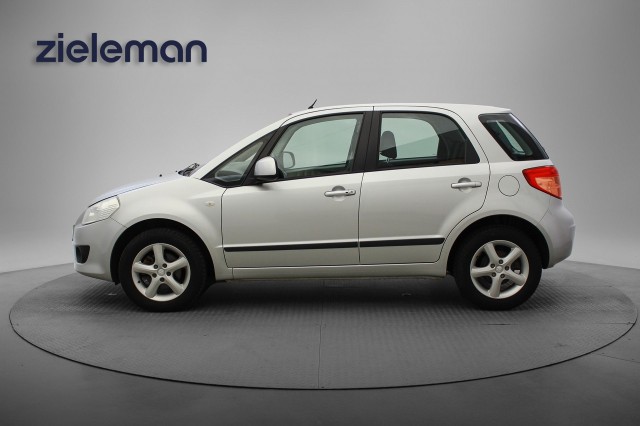 SUZUKI SX4 1.6 Exclusive - 1e Eigenaar, Airco, Keyless, NAP, Autobedrijf Zieleman, Nieuwleusen