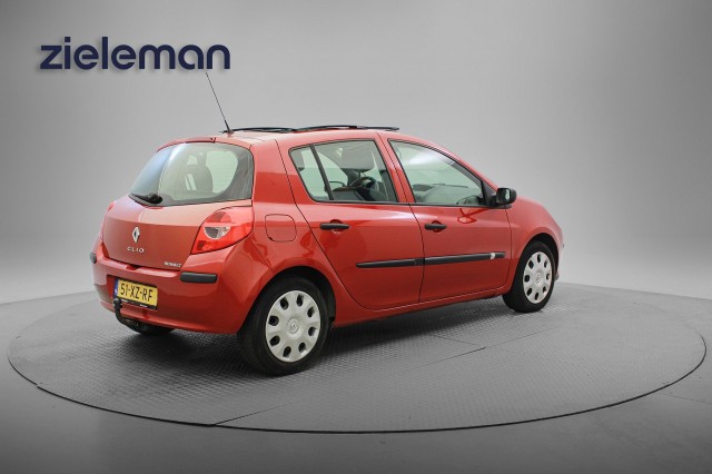 RENAULT CLIO 1.4-16V Business Line - , Autobedrijf Zieleman, Nieuwleusen