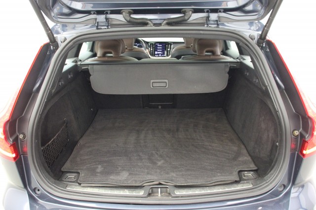 VOLVO V60 2.0 B3 R-Design Automaat - , Autobedrijf Zieleman, Nieuwleusen