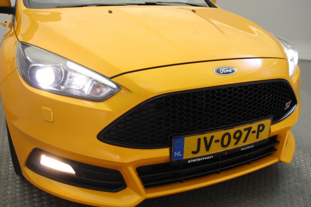 FORD FOCUS Wagon 2.0 TDCI ST Automaat 185 PK - , Autobedrijf Zieleman, Nieuwleusen