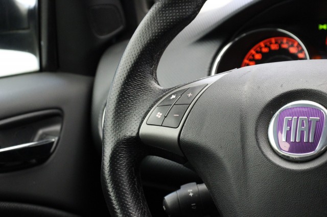 FIAT BRAVO 1.4 Corporate, Autobedrijf Zieleman, Nieuwleusen