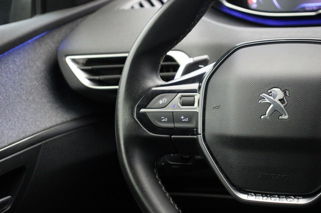 PEUGEOT 3008 1.2 PureTech Premium Automaat - , Autobedrijf Zieleman, Nieuwleusen