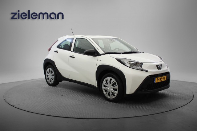 TOYOTA AYGO X 1.0 VVT-i MT - Carplay, Cruise, Airco, Autobedrijf Zieleman, Nieuwleusen